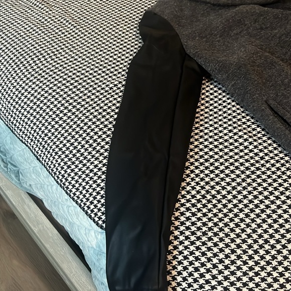 Fabletics jacket - Picture 3 of 7